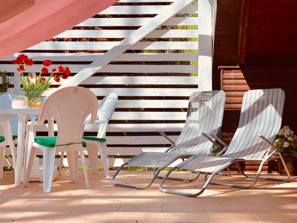 Nadi'S Holiday Home - Heart Of Woods, Szentendre Island Сигетмоноштор Экстерьер фото